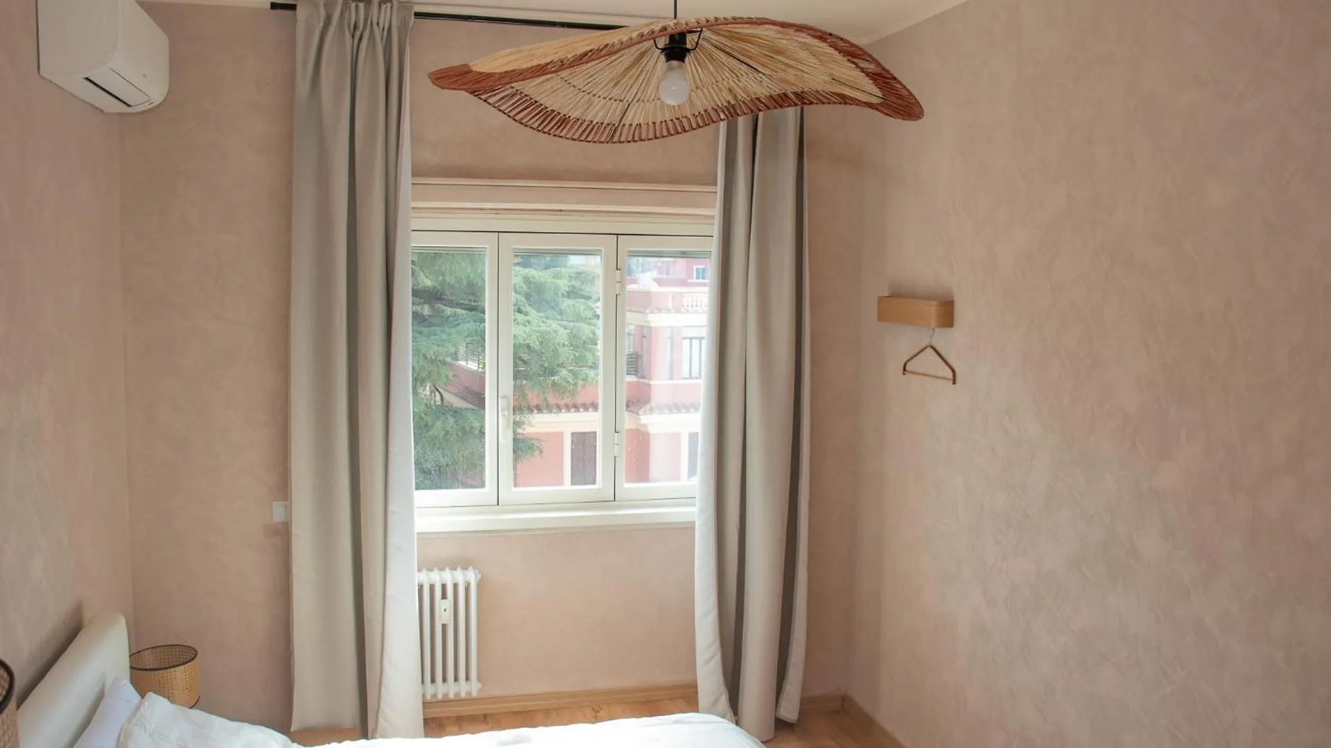 Funny House By M Apartment Rome